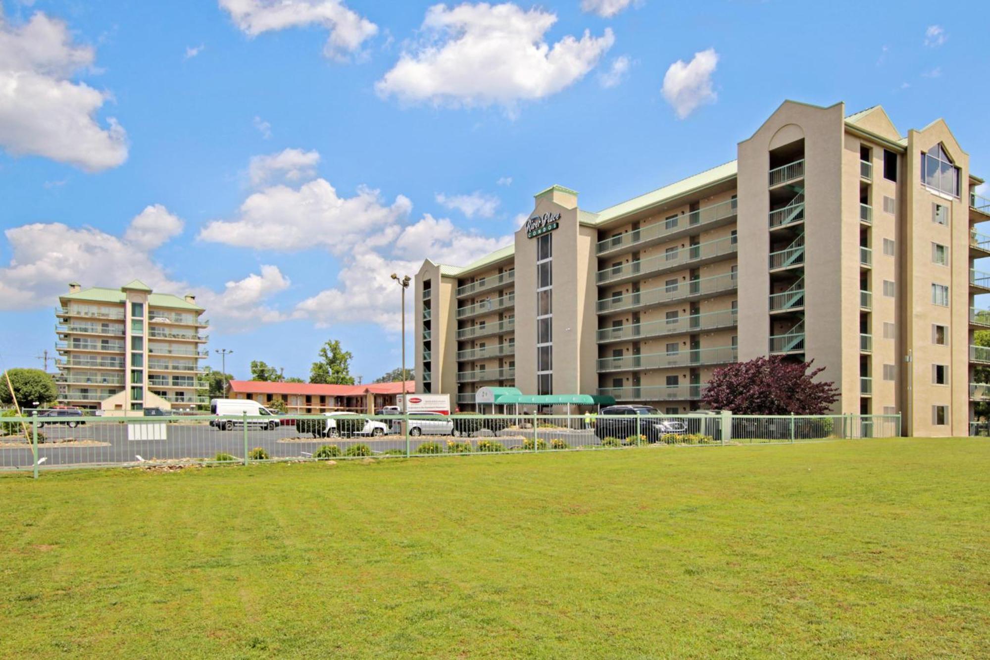 פיג'ן פורג' River Place Condos Riverside #309 1Bd מראה חיצוני תמונה